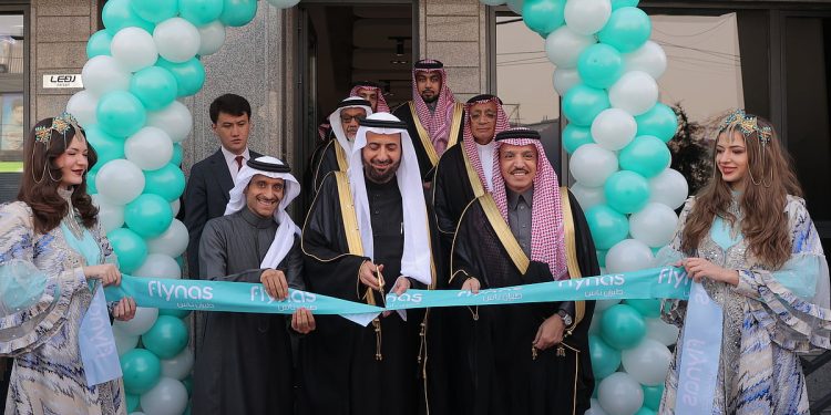 بحضور وزير الحج وسفير المملكة في أوزبكستان.. طيران ناس يفتتح مكتبه في طشقند ويعزز شبكة رحلاته إلى آسيا الوسطى