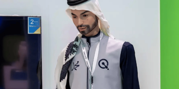 الروبوتات تشارك في معرض "فومكس" بالمنتدى السعودي للإعلام 2025
