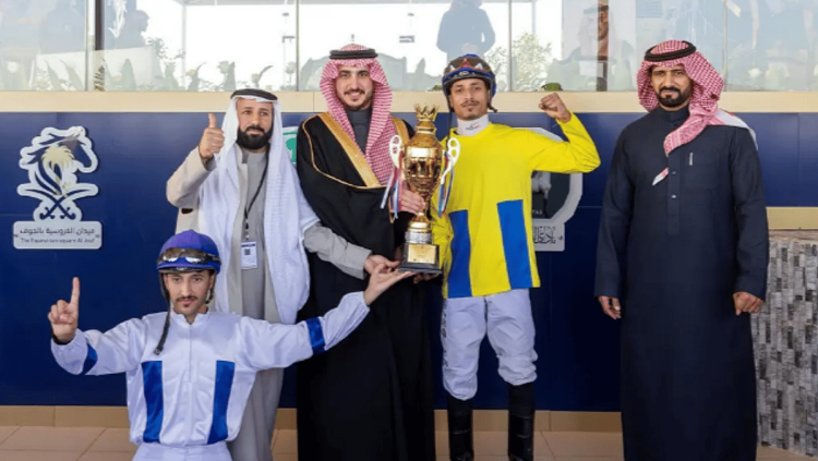 أمير الجوف يتوج الفائزين بالحفل الختامي لموسم الفروسية 1446هـ بالمنطقة
