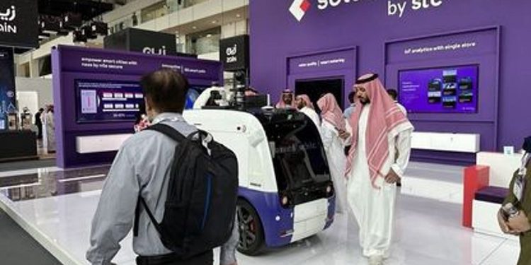 ارتفاع أرباح «سلوشنز» 34% إلى 1.6 مليار ريال في 2024