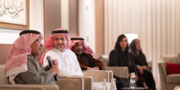 'القلم الذهبي' تفتح أبوابها للأدباء والمثقفين في الرياض
