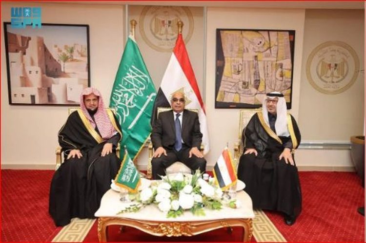 النائب العام يلتقي نظيره المصري لتعزيز التعاون العدلي وتبادل الخبرات