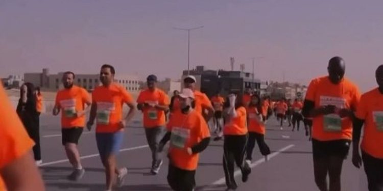 انطلاق ماراثون الرياض وسط مشاركة كبيرة