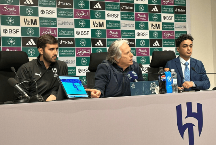 بعد التعادل أمام الرياض.. مدرب الهلال: تحديات إيمينالو ليست صدفة !!