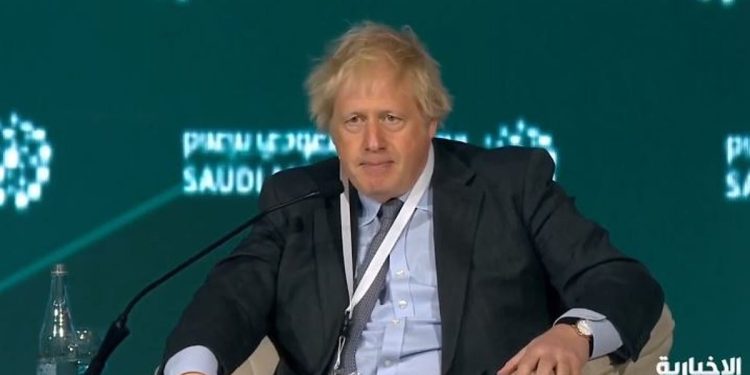 بوريس جونسون: ولي العهد نجح سياسياً أكثر مني.. والمملكة محظوظة بقائد شجاع مثله