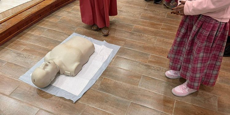 تجمع الرياض الصحي الأول يطلق المرحلة الثانية من حملة «المسعف الأول» لطلاب المدارس