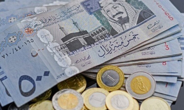 سعر الريال مقابل الدولار الأمريكي والعملات الأجنبية اليوم الثلاثاء 12-8-1446