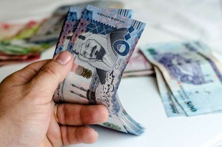 سعر الريال مقابل الدولار والعملات الأجنبية اليوم الخميس 21-8-1446