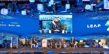 مؤتمر "ليب 2025" يشهد في يومه الأول نقاشات حول مستقبل التقنية والذكاء الاصطناعي