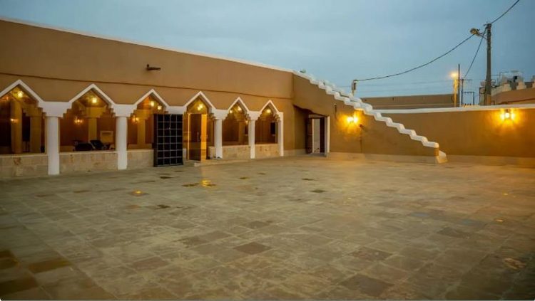 ضمن مشروع ولي العهد لتطوير المساجد التاريخية.. تجديد مسجد القلعة يجمع بين معايير البناء قديمًا وحديثًا