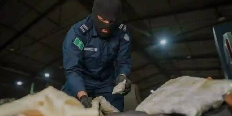 "المنافذ الجمركية" تسجّل أكثر من 1390 حالة ضبط خلال أسبوع