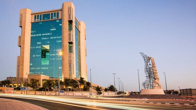 أمانة جدة تتلف 13 طنًا من الدواجن و 26 ألف مادة غذائية فاسدة