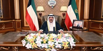 أمير الكويت: بعض دعاة الفتنة يحاولون شق وحدة الصف من خلال ملف الجنسية