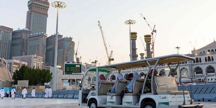 إيقاف العمل على الحجوزات اليدوية لعربات الجولف بالمسجد الحرام اعتبارًا من 20 رمضان