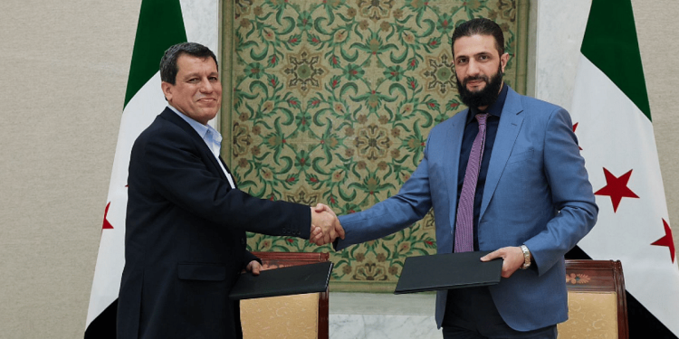 اتفاق تاريخي في سوريا.. دمج "قسد" ضمن مؤسسات الدولة وإعادة هيكلة الشمال الشرقي