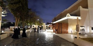 حي المفتاحة بأبها.. أنشطة رمضانية تجذب الزوار لفعاليات نوعية