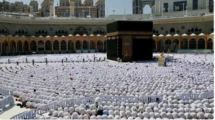 رئاسة الشؤون الدينية تعزز خططها التشغيلية في ليلة السابع والعشرين
