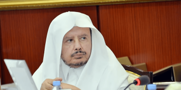 رئيس مجلس الشورى: يوم العلم السعودي شاهد على مسيرة خالدة بالعزة والشموخ منذ التأسيس