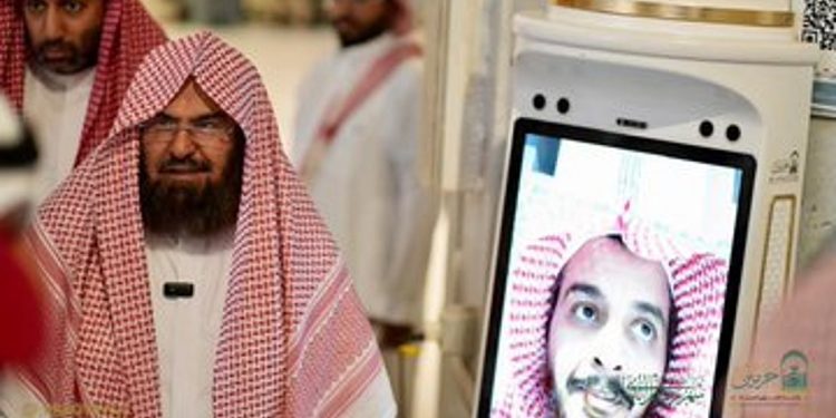 «روبوت منارة» تجسيد لتطلعات القيادة في خدمة ضيوف الرحمن