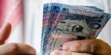 سعر الريال مقابل الدولار والعملات الأجنبية اليوم الإثنين 10-9-1446