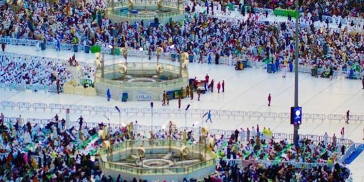 «شؤون الحرمين» تطبّق الترميز اللوني والعنونة المترية في النظام الإرشادي للمسجد الحرام