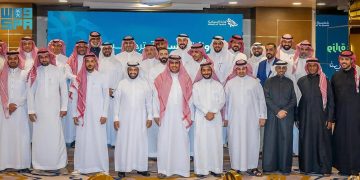 لإثراء تجربة ضيوف الرحمن.. وزارة السياحة تعقد اجتماعًا مع مديري الفنادق بمكة المكرمة