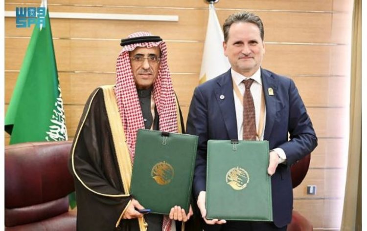 لتقديم دعم إضافي.. «سلمان للإغاثة» يوقّع اتفاقية تعاون مشترك مع «الصليب الأحمر» لإغاثة الشعب الفلسطيني