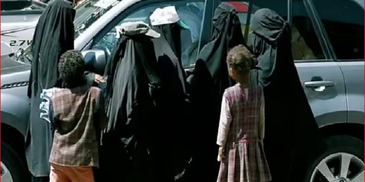 متحدث الأمن العام: ندعو الجميع إلى الامتناع عن التعامل مع المتسولين كونها ظاهرة سلبية