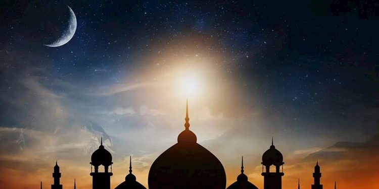 موعد أذان المغرب اليوم السبت 22 رمضان 1446 في المملكة