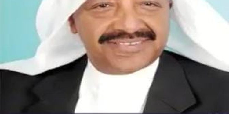هل يوجد كوميديا بالسعودية الآن؟.. الروائي والكاتب عبد الله بن بخيت يُجيب
