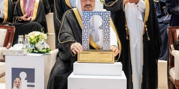 بتكلفة تتجاوز 500 مليون ريال.. أمير الرياض يضع حجر الأساس لمشروعات تعليمية في جامعة الفيصل