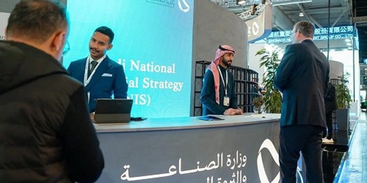 "الصناعة" تستعرض أحدث الابتكارات في معرض "هانوفر ميسي 2025"