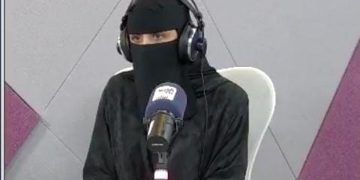 براءة اختراع سعودية.. عدسة لاصقة لقياس السكر من دموع العين