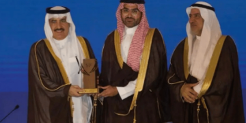 تكريم أمانة الرياض بوصفها شريكَ تمكين في منتدى الاستثمار الرياضيSIF