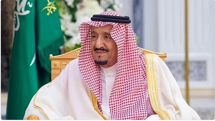خادم الحرمين يوافق على منح ميدالية الاستحقاق من الدرجة الثالثة لـ304 مواطنين ومواطنات لتبرعهم بالدم عشر مرات