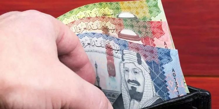 سعر الريال مقابل الجنيه المصري والعملات العربية اليوم الإثنين 30-10-1446