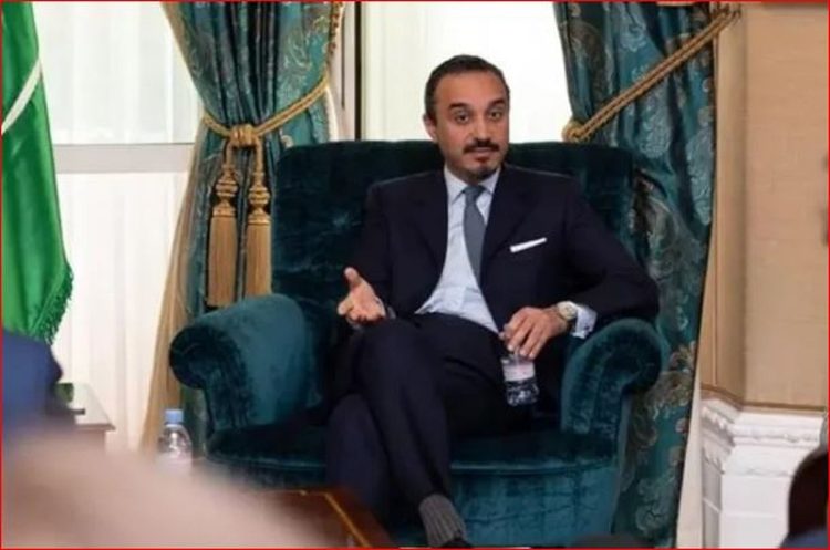سفير خادم الحرمين لدى المملكة المتحدة يتسلّم جائزة «دبلوماسي العام 2025»