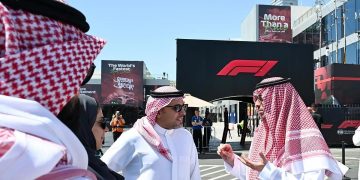 محافظ جدة يتفقد حلبة كورنيش جدة استعدادًا لسباق جائزة السعودية الكبرى stc للفورمولا1