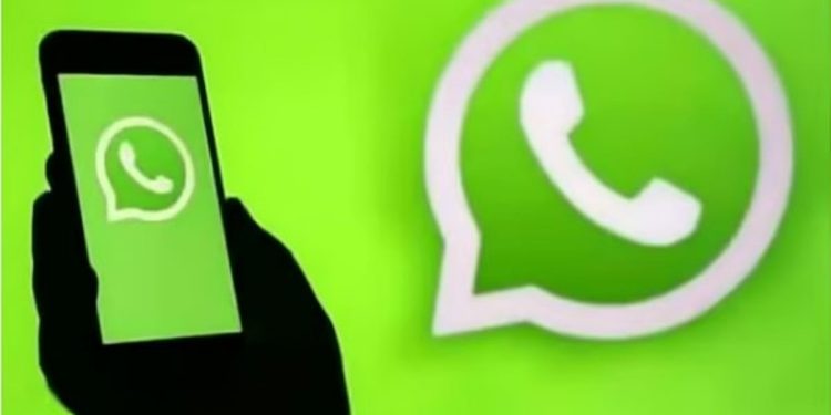 «واتساب» يطرح ميزة لترجمة الرسائل لعدة لغات منها العربية