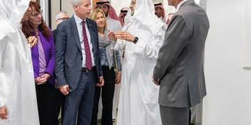 وزير الطاقة الأمريكي يزور جامعة الملك فهد للبترول والمعادن