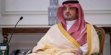 الأمير عبدالعزيز بن سعود ينقل تحيات القيادة لأهالي منطقة المدينة المنورة