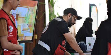 الهلال الأحمر بالباحة يدرب 6,899 مستفيدًا في شهرين ضمن برامج نوعية لتعزيز الجاهزية المجتمعية والصحية