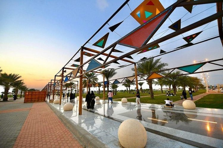 تجهيز 282 حديقة عامة.. تهيئة الواجهات البحرية في جازان استعدادا لاستقبال الزوار خلال إجازة عيد الأضحى