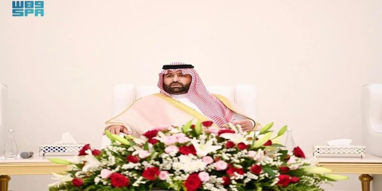 أمير جازان يستقبل المهنئين بتعيينه أميرًا للمنطقة