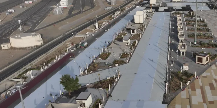 الأسفلت المطاطي المرن.. ابتكار هندسي يُحسّن راحة الحجاج ويعزز الاستدامة