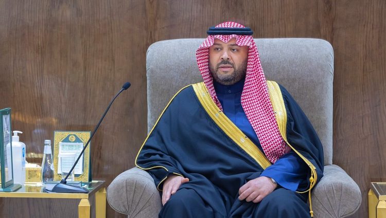 الأمير فيصل بن خالد بن سلطان يرعى حفل تخريج الدفعة الـ18 من جامعة الحدود الشمالية