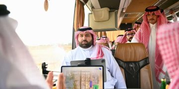 الأمير محمد بن عبدالعزيز يتفقد سير العمل بمدينة جازان للصناعات الأساسية والتحويلية