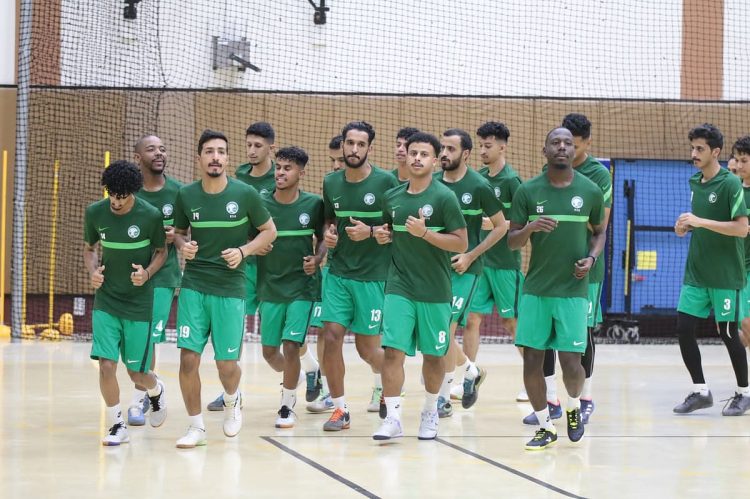 المنتخب السعودي لكرة قدم الصالات تحت 20 عامًا يدشن تدريباته في الخبر