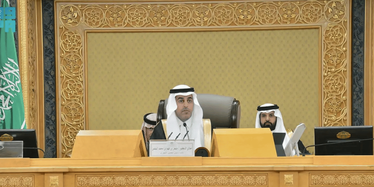 «بينها تطوير مؤشرات لقياس منجزات هيئة الكهرباء».. 5 قرارات لمجلس الشورى