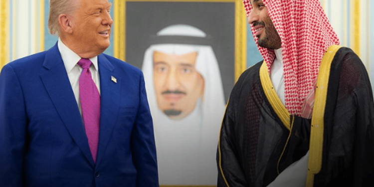 «ترامب» لولي العهد خلال القمة «السعودية _ الأمريكية»: سنستمر في خدمة بلدكم العظيم